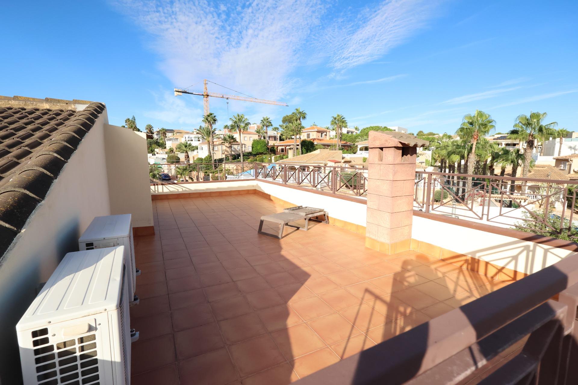 5-Bedroom Villa in Los Balcones - Los Altos del Edén, Torrevieja - Image 29