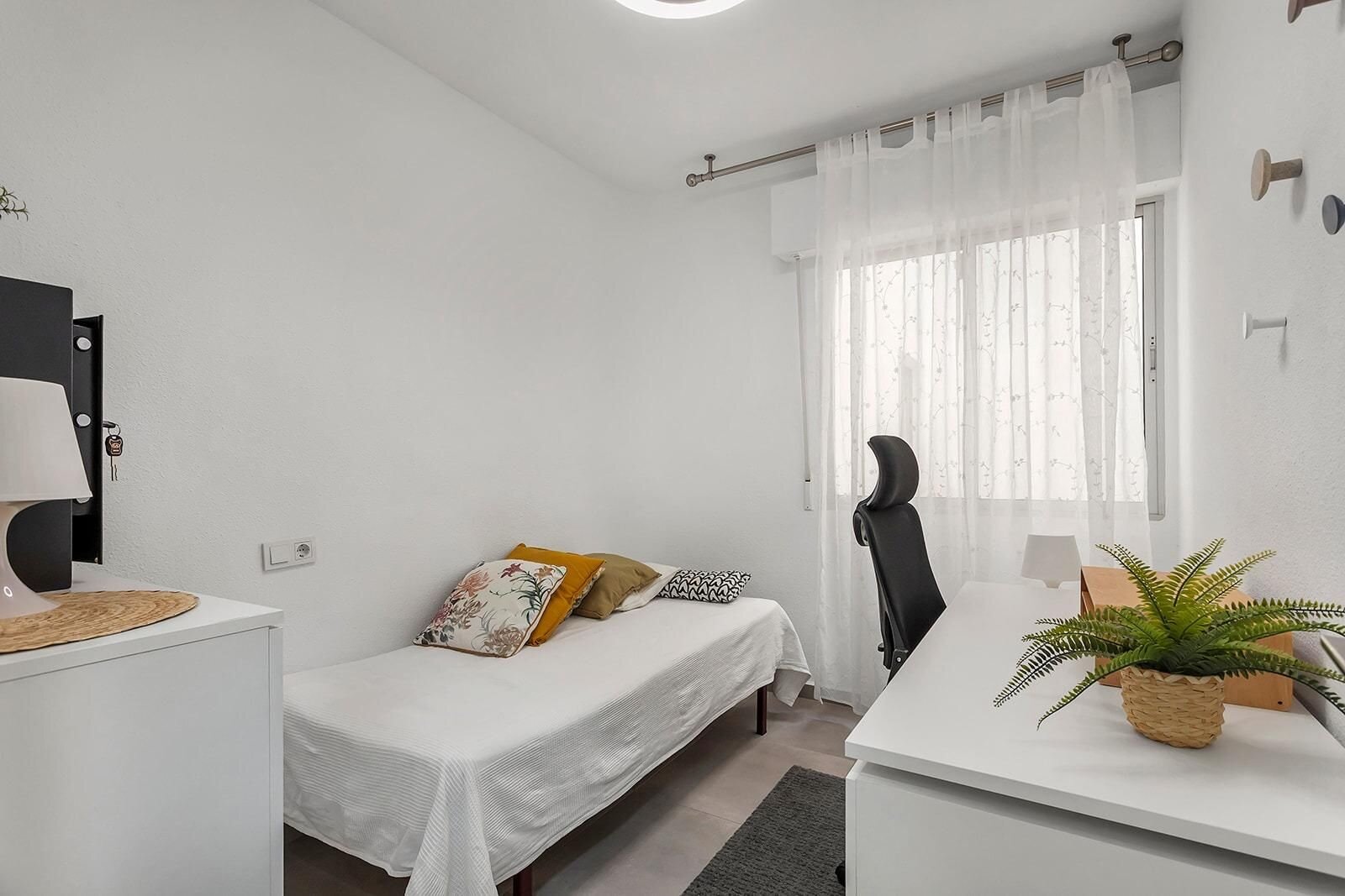 Apartamento de 3 Dormitorios en Habaneras, Torrevieja - Image 30