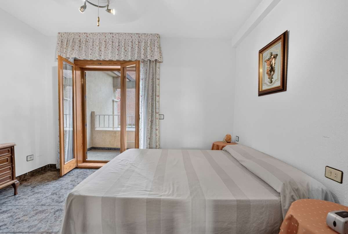 3-Bedroom House in Lo Pagán, San Pedro del Pinatar - Image 17