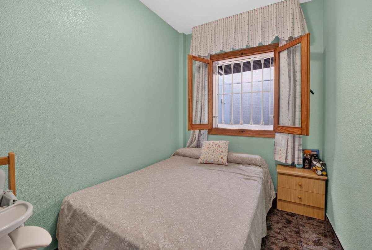 3-Bedroom House in Lo Pagán, San Pedro del Pinatar - Image 9
