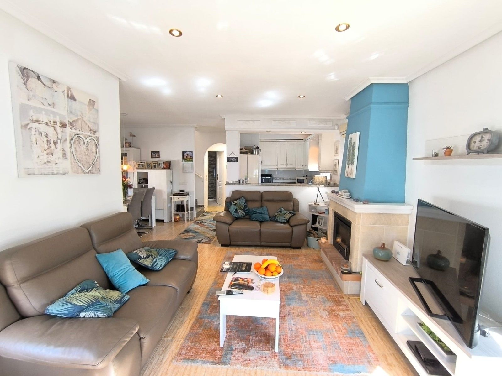 3-Bedroom Villa in Urbanizaciones, Guardamar del Segura - Image 13