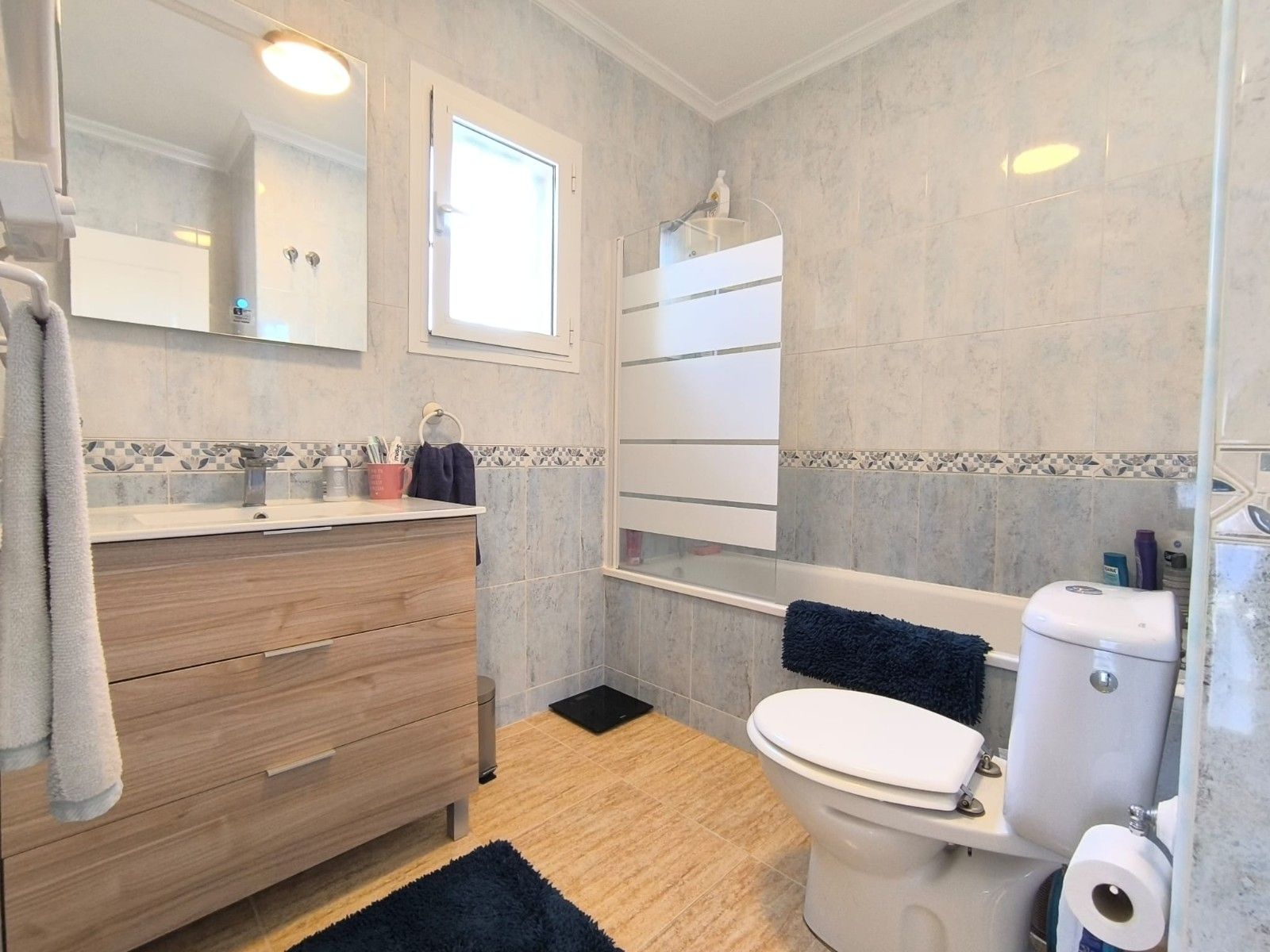 3-Bedroom Villa in Urbanizaciones, Guardamar del Segura - Image 20