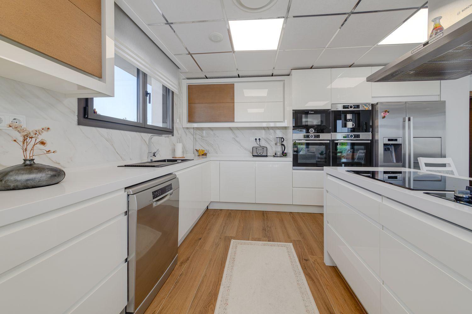 3-Bedroom Villa in Torrevieja - Image 13