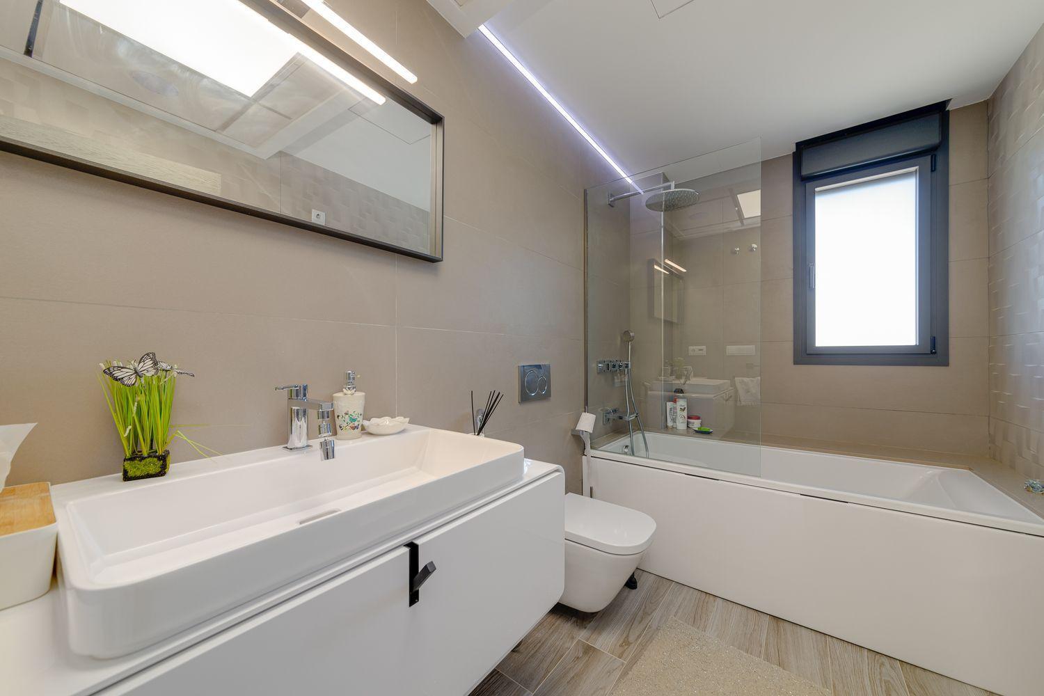 3-Bedroom Villa in Torrevieja - Image 19