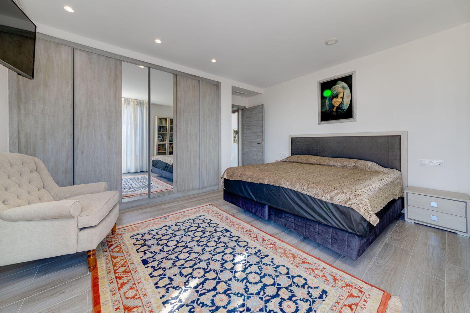 3-Bedroom Villa in Torrevieja - Image 20