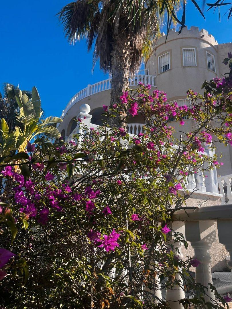 7-Bedroom Villa in La Marquesa, Rojales - Image 41