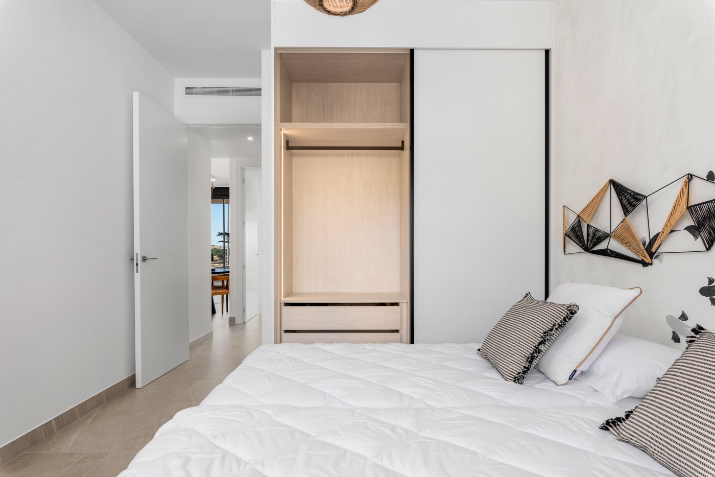 2-Bedroom Penthouse Apartment in Benijófar - Image 19