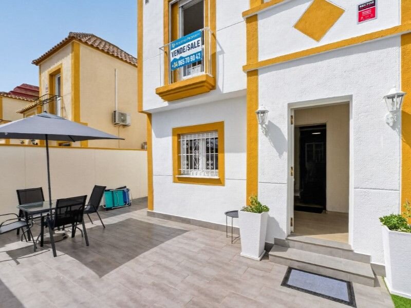 Casa de 3 Dormitorios en Carrefour, Torrevieja - Image 26
