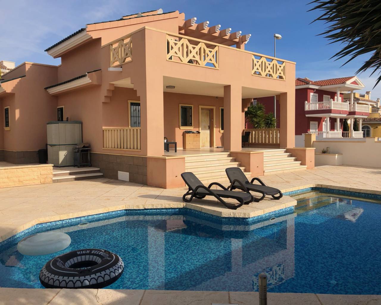 4-Bedroom Villa in Rojales - Image 1