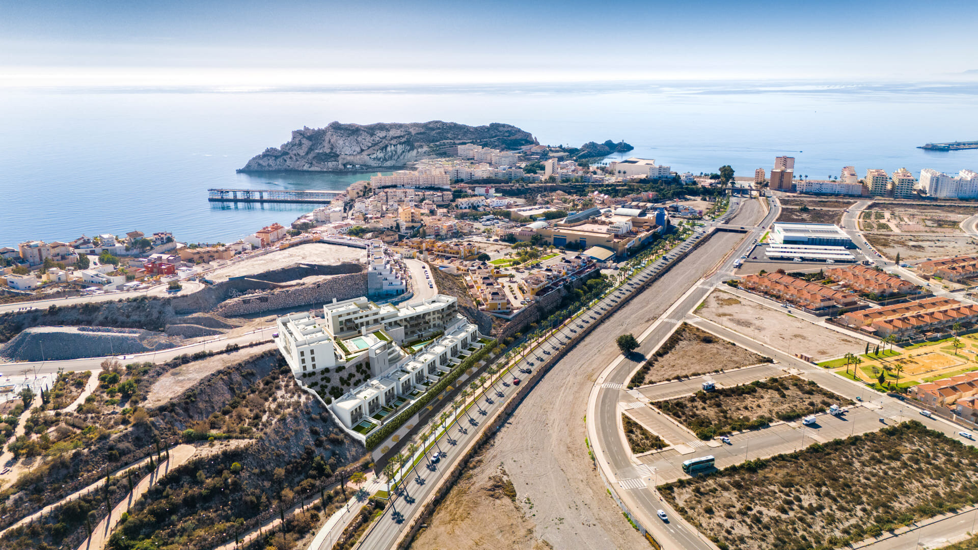 4-Bedroom Detached House in Águilas - Image 9
