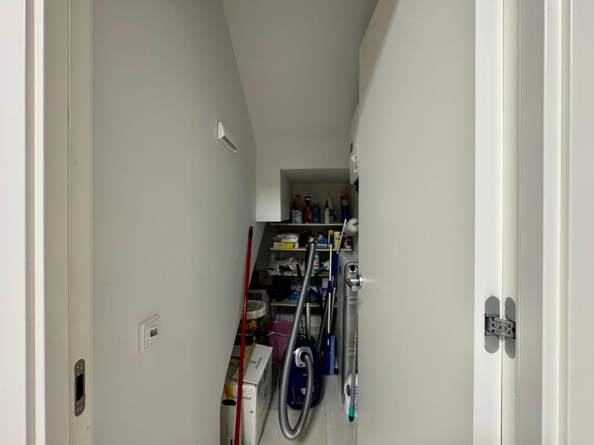 Villa met 4 Slaapkamers in Lomas de Cabo Roig, Orihuela Costa - Image 39