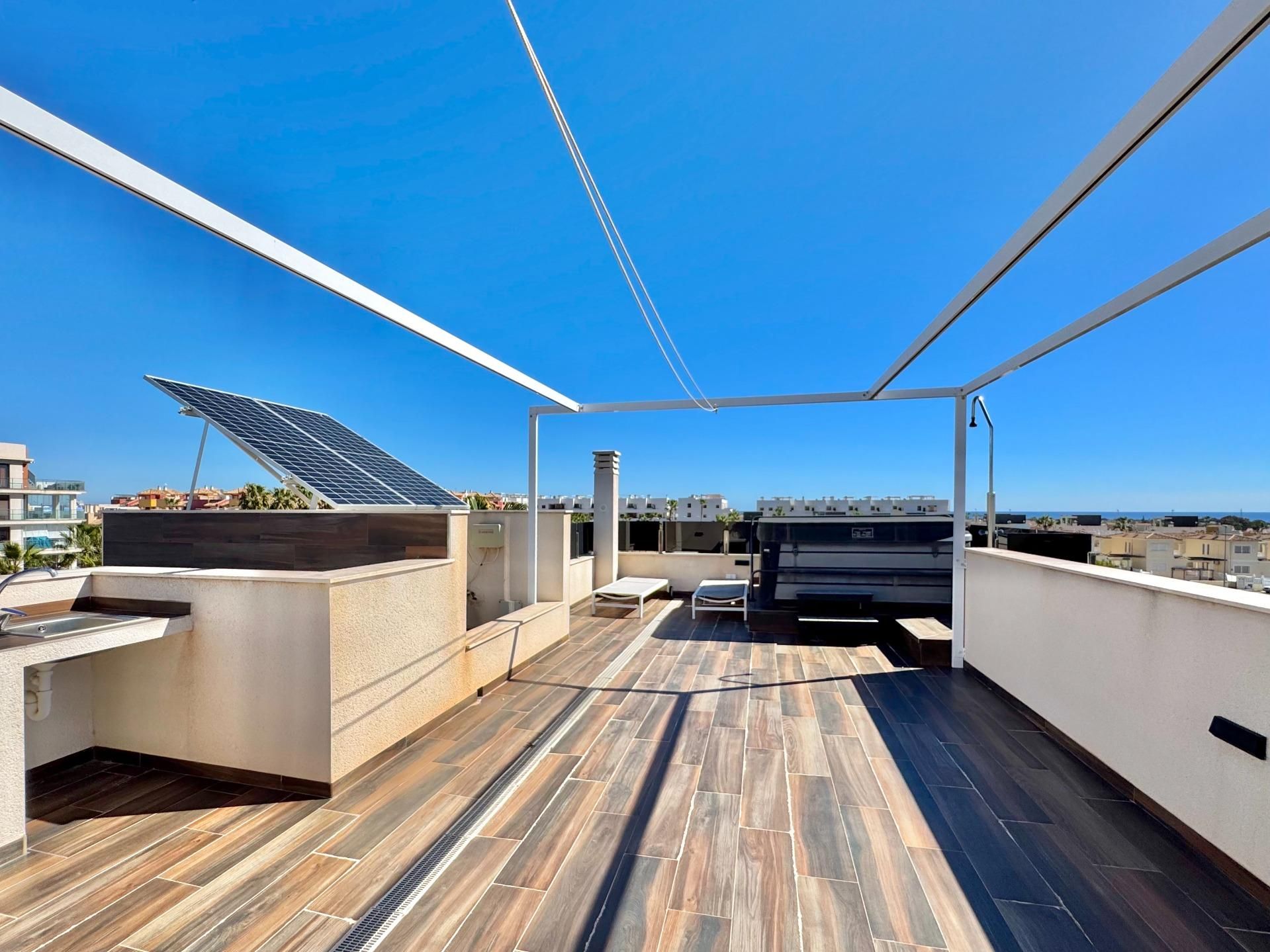 Villa met 4 Slaapkamers in Lomas de Cabo Roig, Orihuela Costa - Image 41