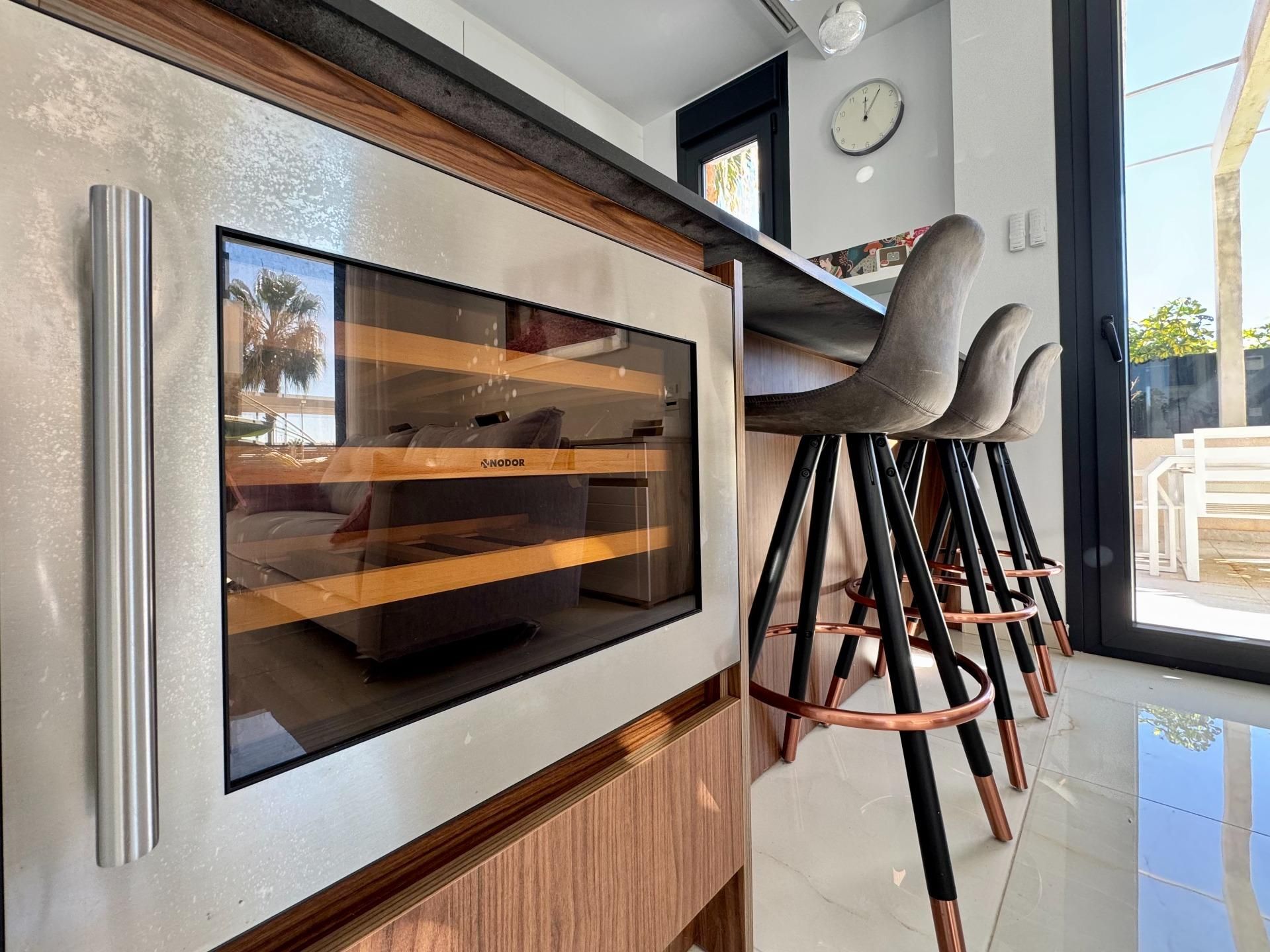 Villa met 4 Slaapkamers in Lomas de Cabo Roig, Orihuela Costa - Image 6