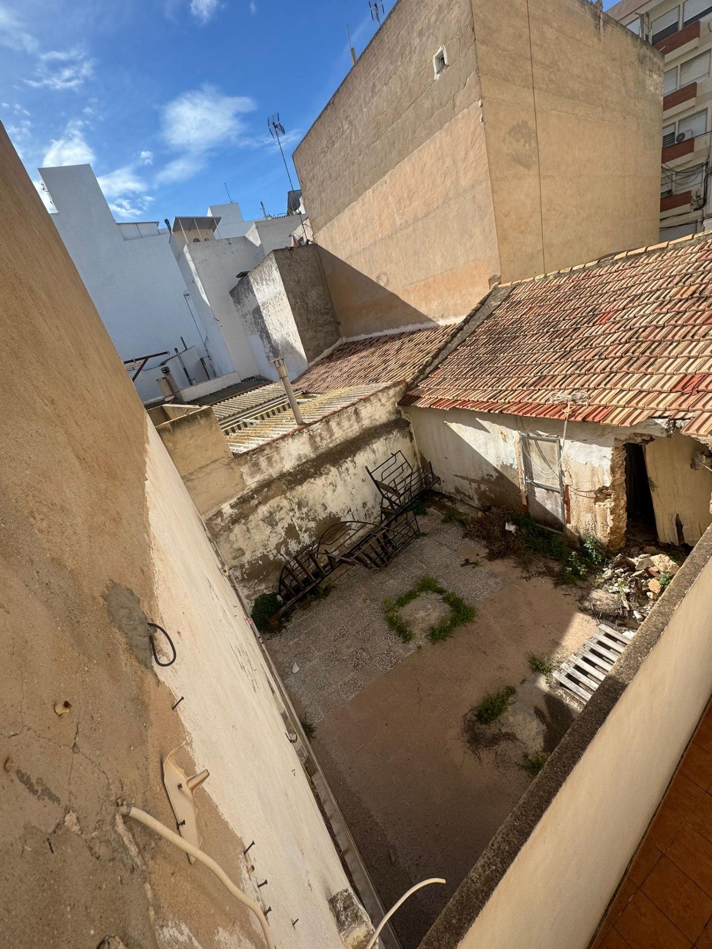 5-Bedroom Apartment in Guardamar del Segura - Image 6