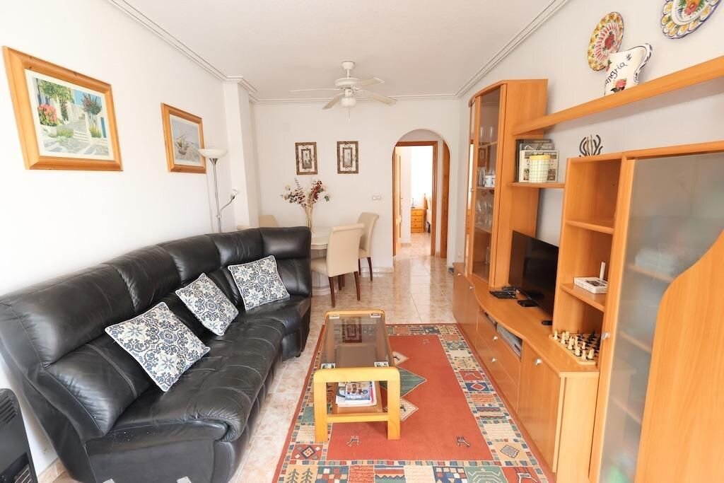 2-Bedroom Bungalow in La Zenia, Orihuela Costa - Image 4