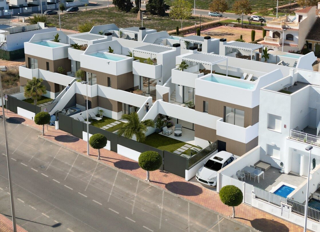 2-Bedroom Bungalow in San Pedro del Pinatar - Image 14