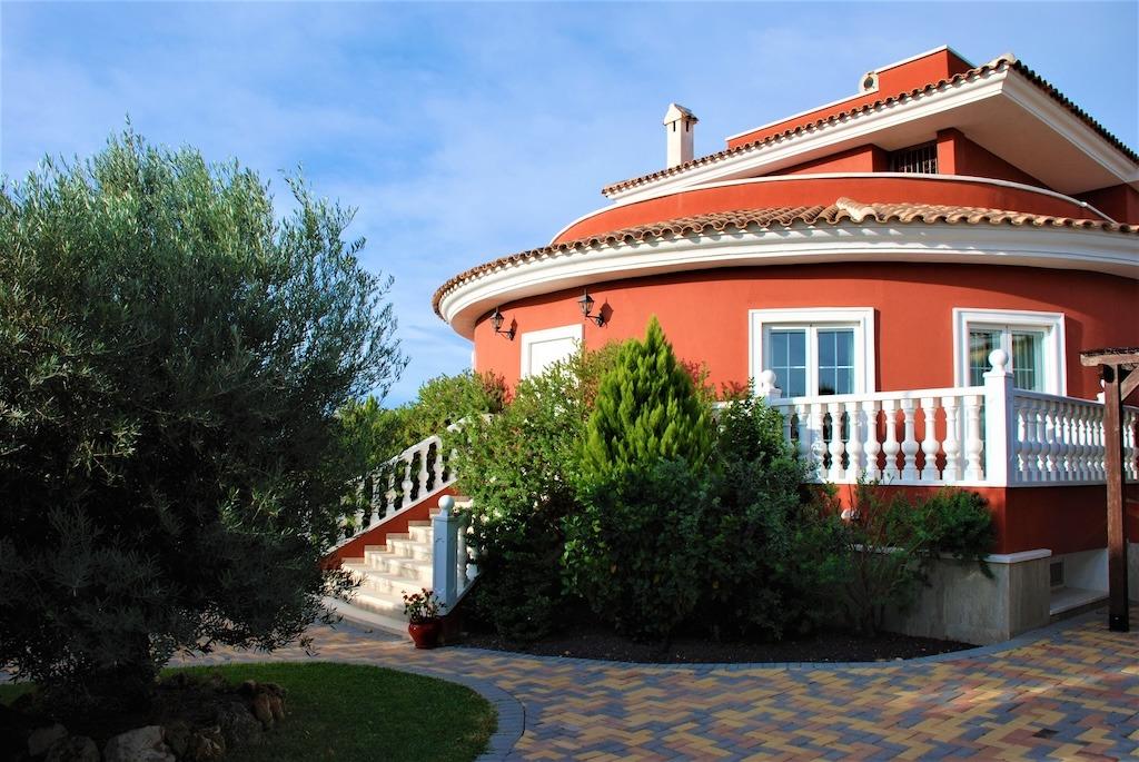 5-Bedroom Villa in Rojales - Image 38