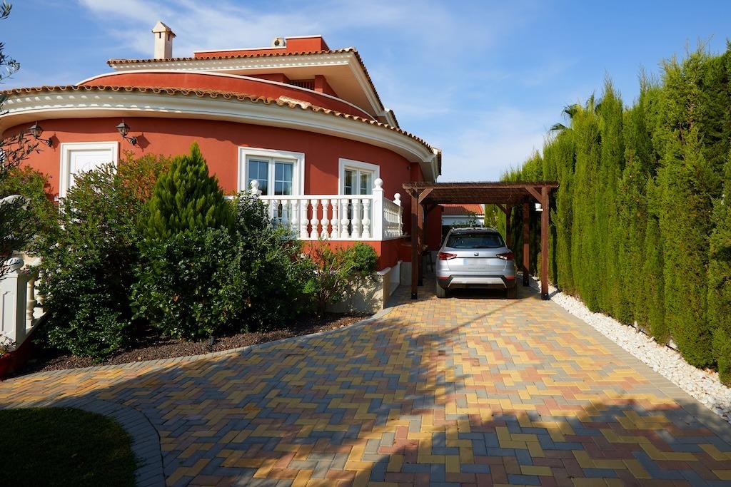 5-Bedroom Villa in Rojales - Image 39