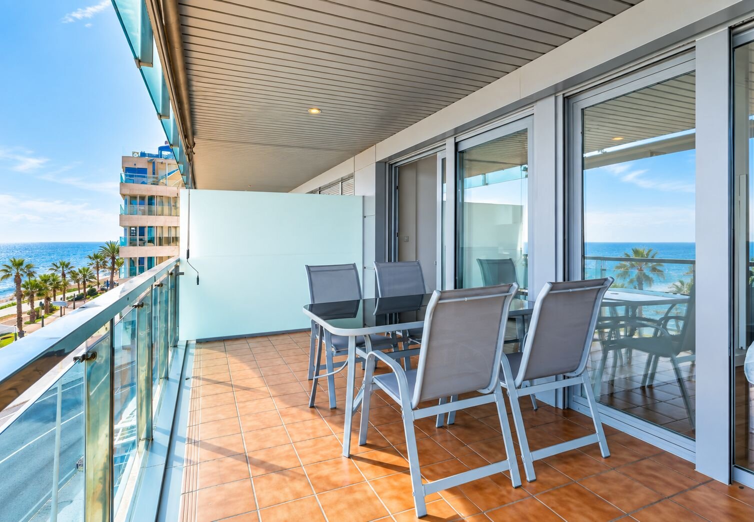 3-Bedroom Apartment in Playa del Cura, Torrevieja - Image 2