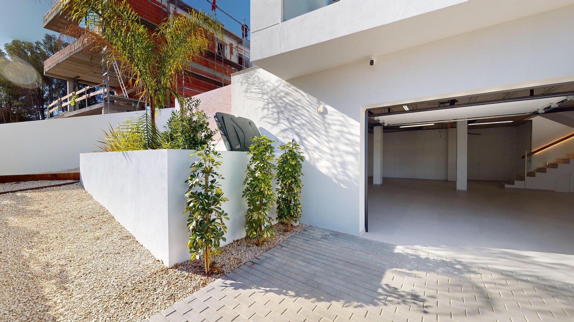 3-Bedroom Detached House in Polop - Image 13