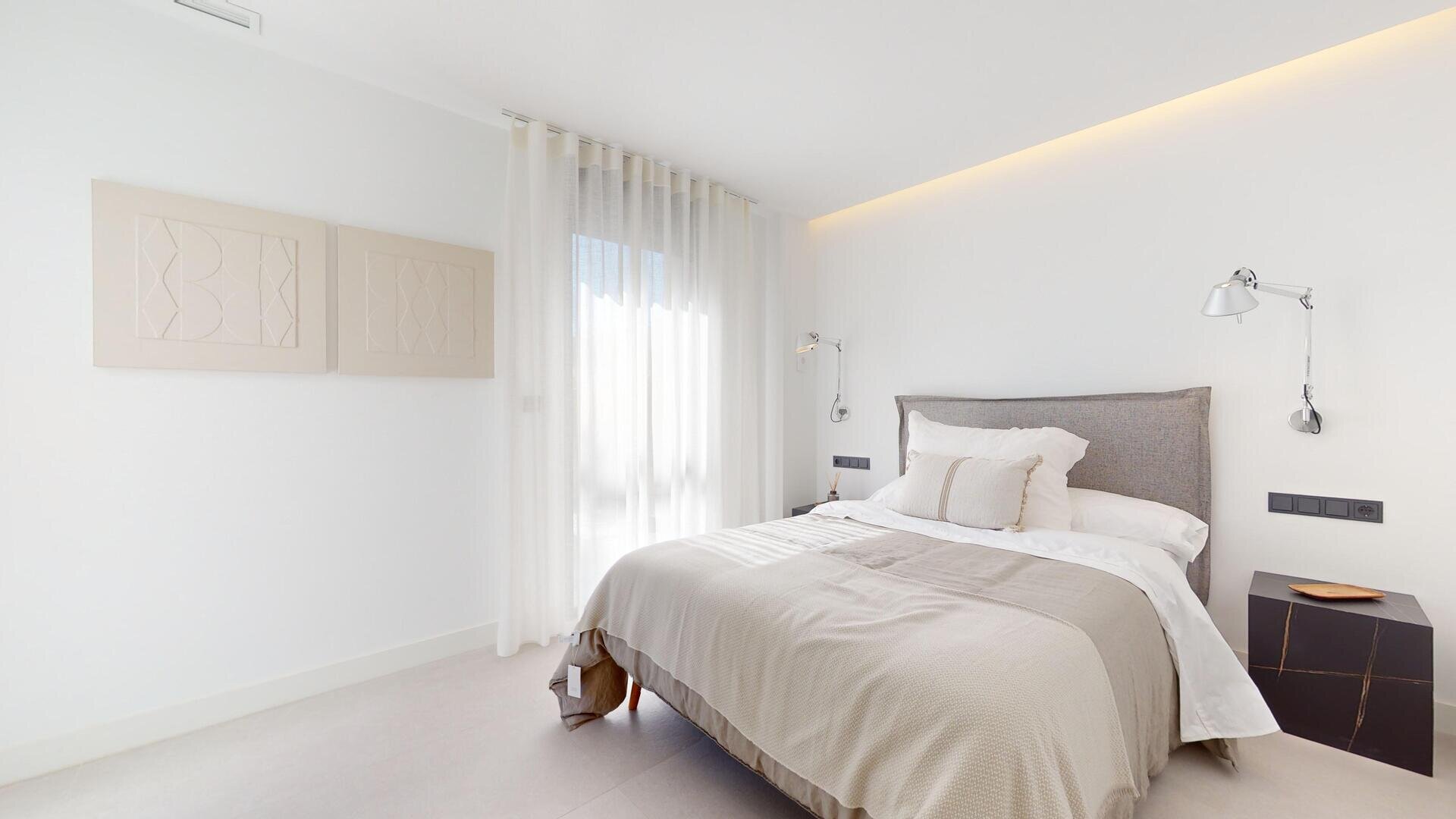 3-Bedroom Detached House in Polop - Image 18