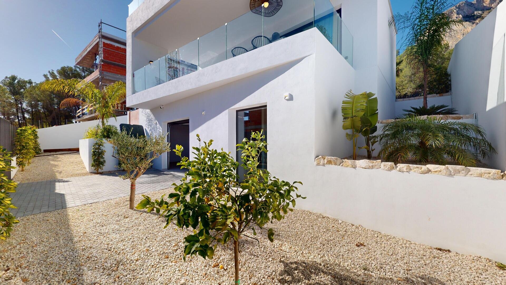 3-Bedroom Detached House in Polop - Image 2