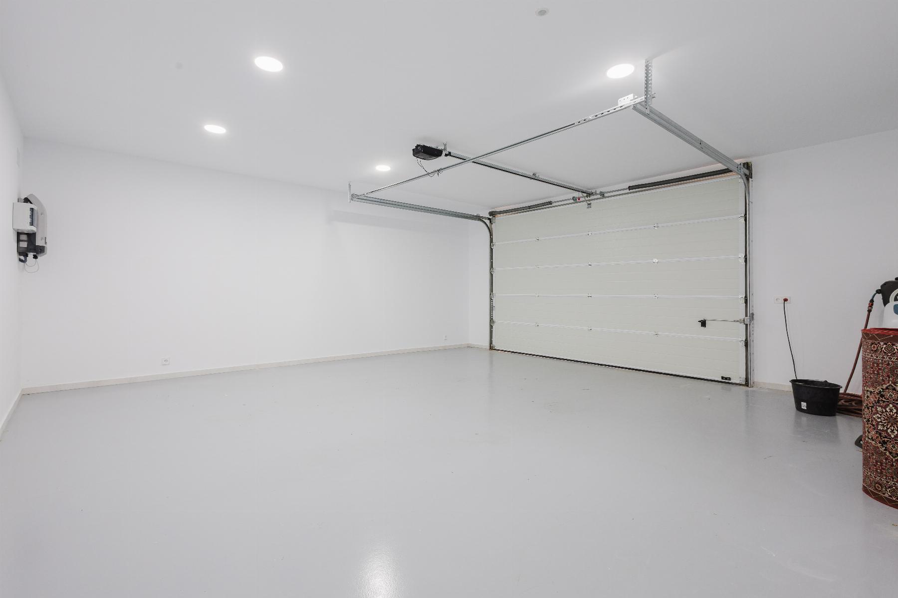 5-Bedroom Villa in Las Colinas Golf, Orihuela - Image 35