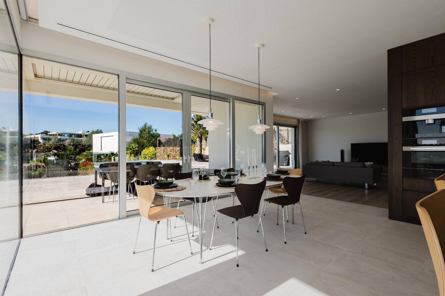 5-Bedroom Villa in Las Colinas Golf, Orihuela - Image 4