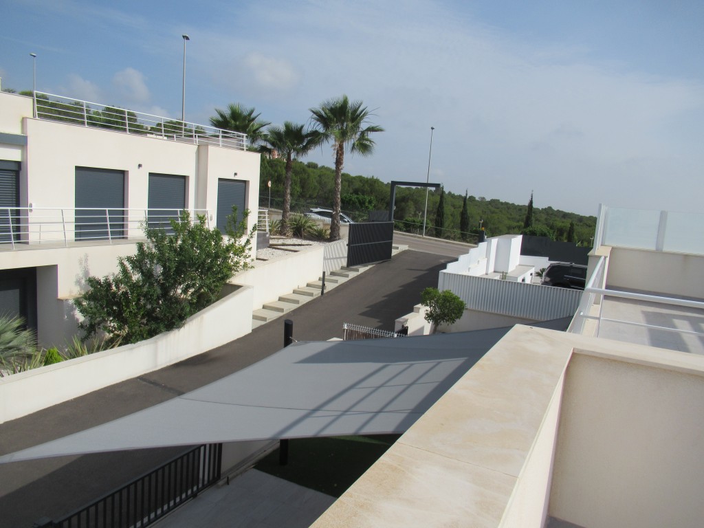 5-Bedroom Villa in San Miguel de Salinas - Image 19