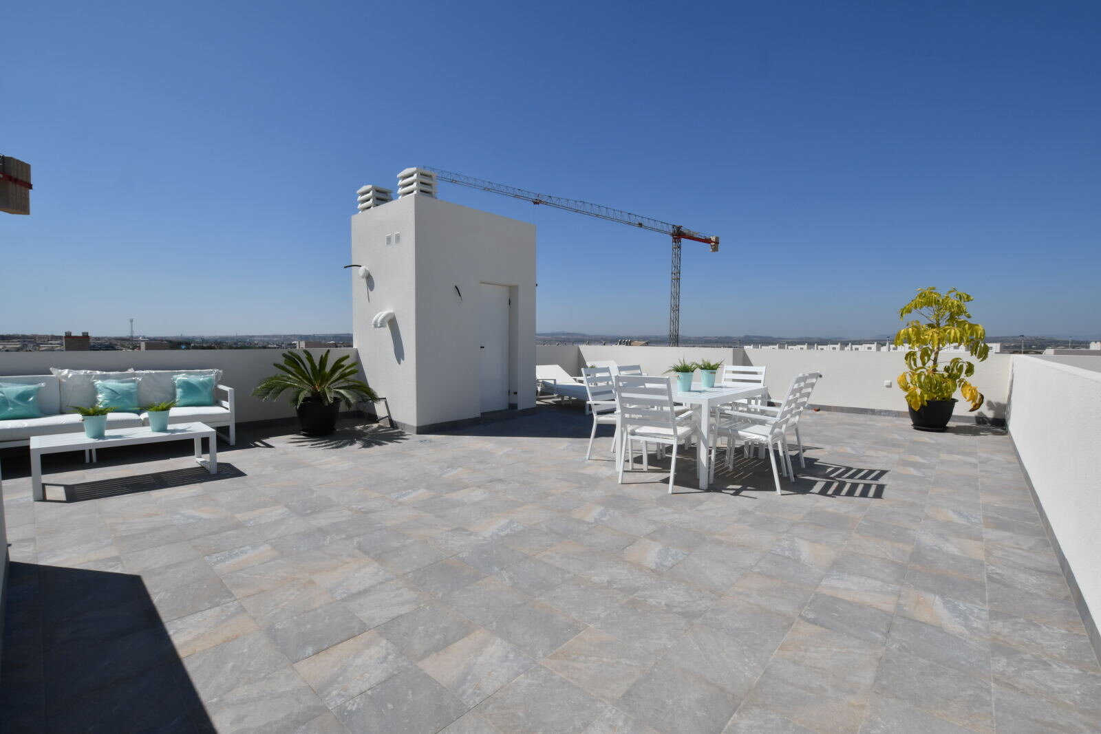 2-Bedroom Bungalow in San Miguel de Salinas - Image 23