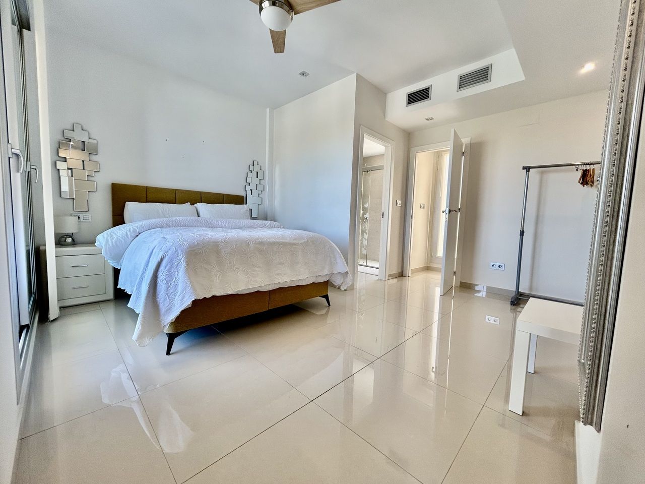 3-Bedroom Villa in Villamartin, Orihuela Costa - Image 14