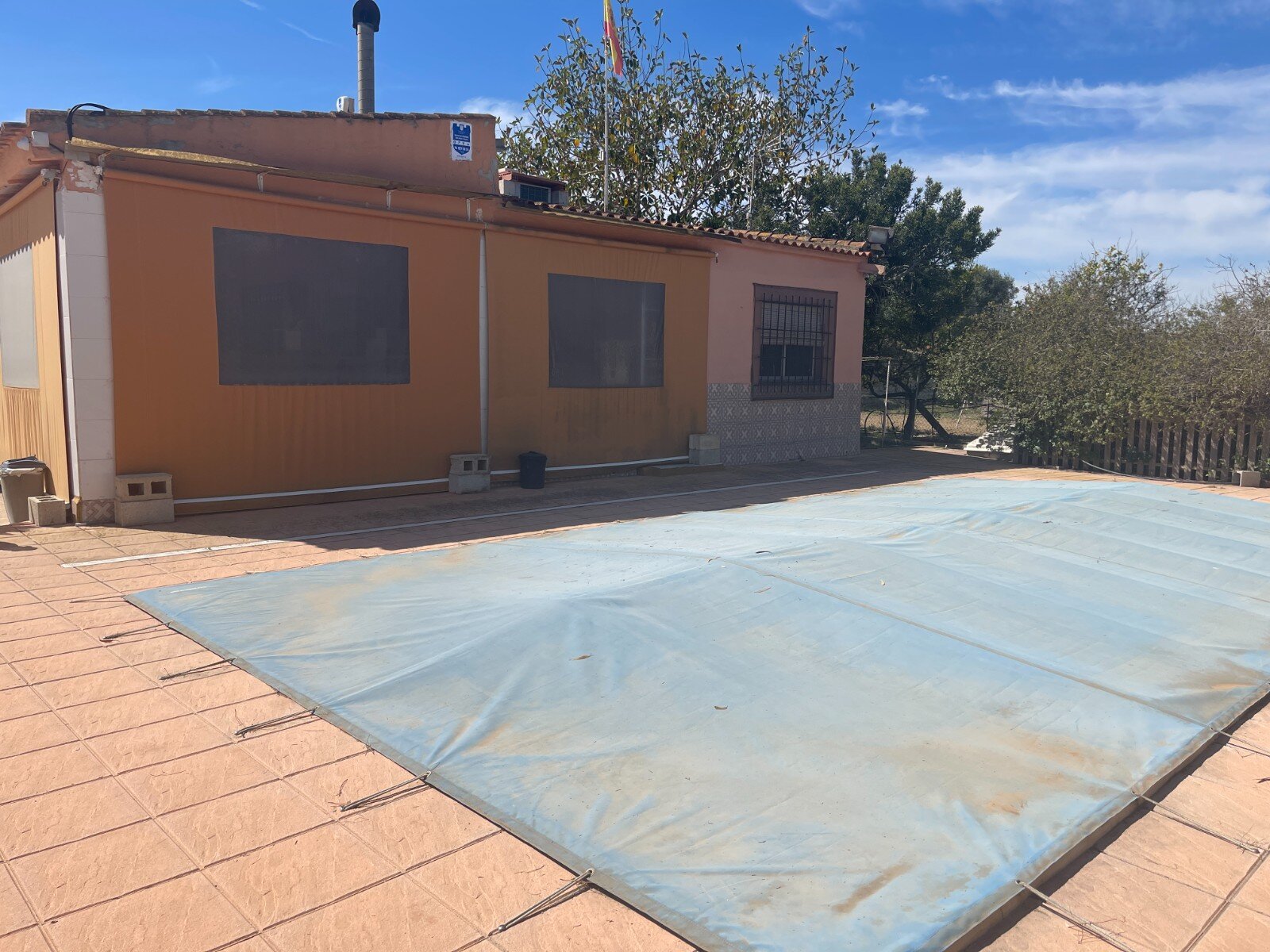 3-Bedroom Villa in Rojales - Image 10