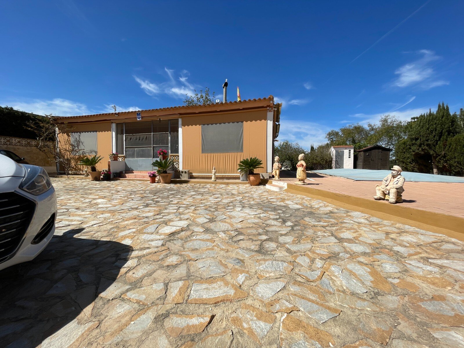 3-Bedroom Villa in Rojales - Image 17