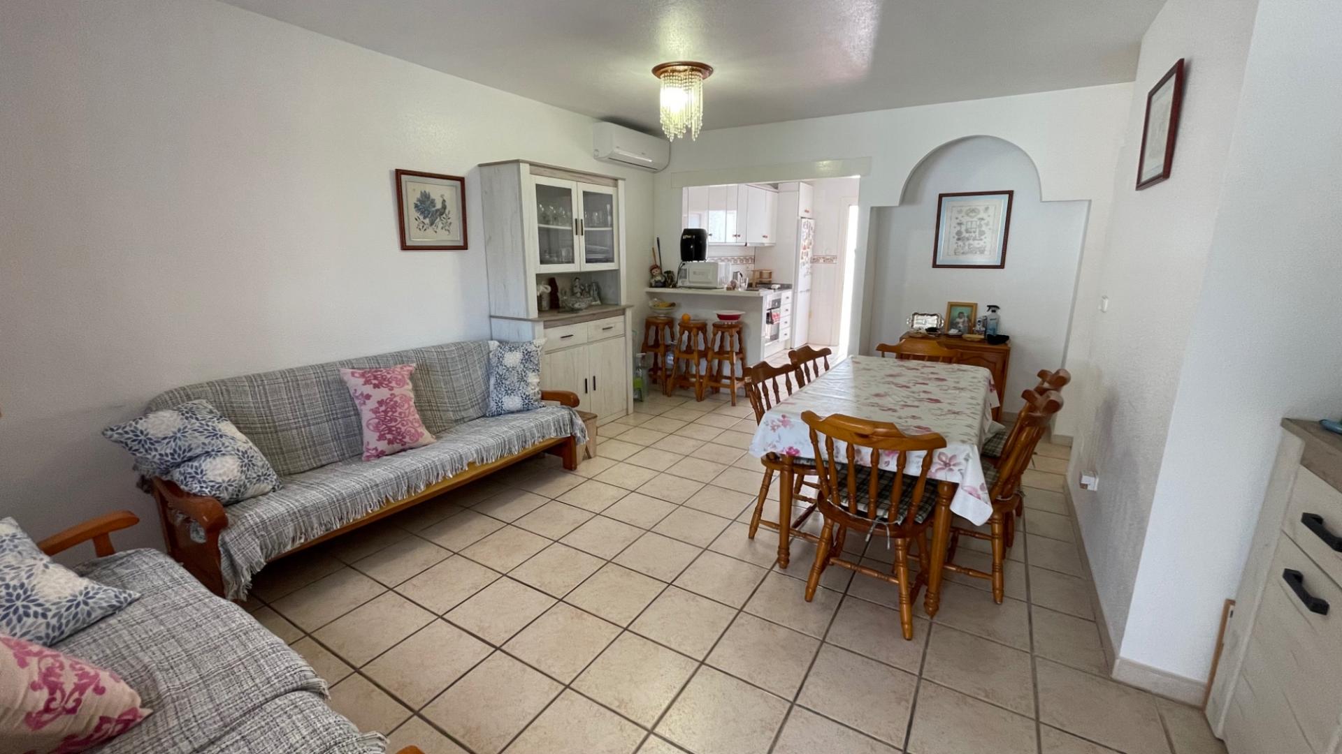 3-Bedroom House in Zona Pueblo, Pilar de la Horadada - Image 6