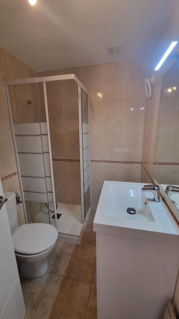 2-Bedroom Bungalow in Torreblanca, Torrevieja - Image 5