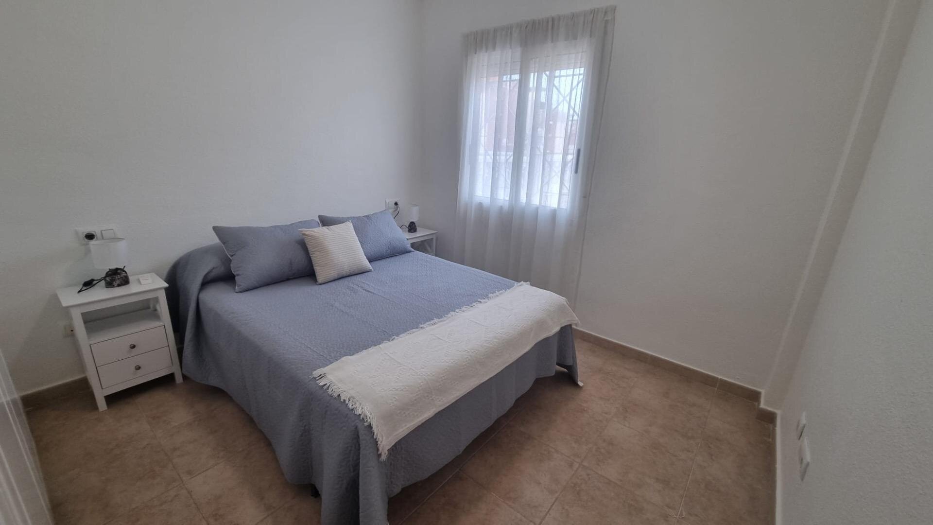 2-Bedroom Bungalow in Torreblanca, Torrevieja - Image 8