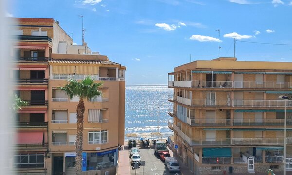 3 magamistuba - Katusekorter - Playa de los Naufragos Torrevieja