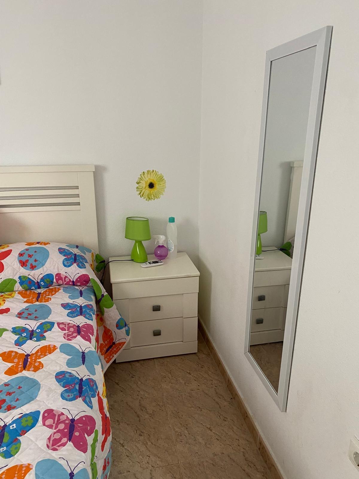 3-Bedroom Penthouse in Estacion de Autobuses, Torrevieja - Image 10