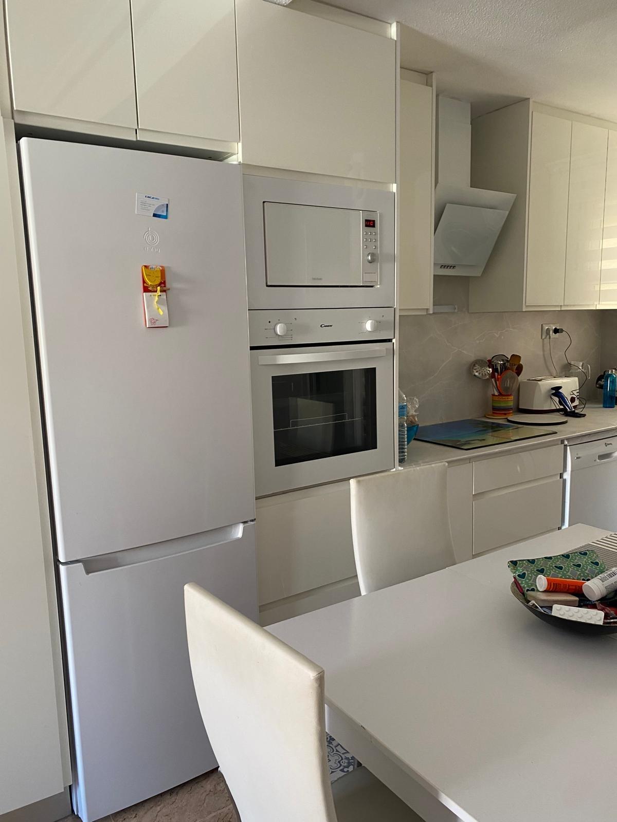 3-Bedroom Penthouse in Estacion de Autobuses, Torrevieja - Image 26