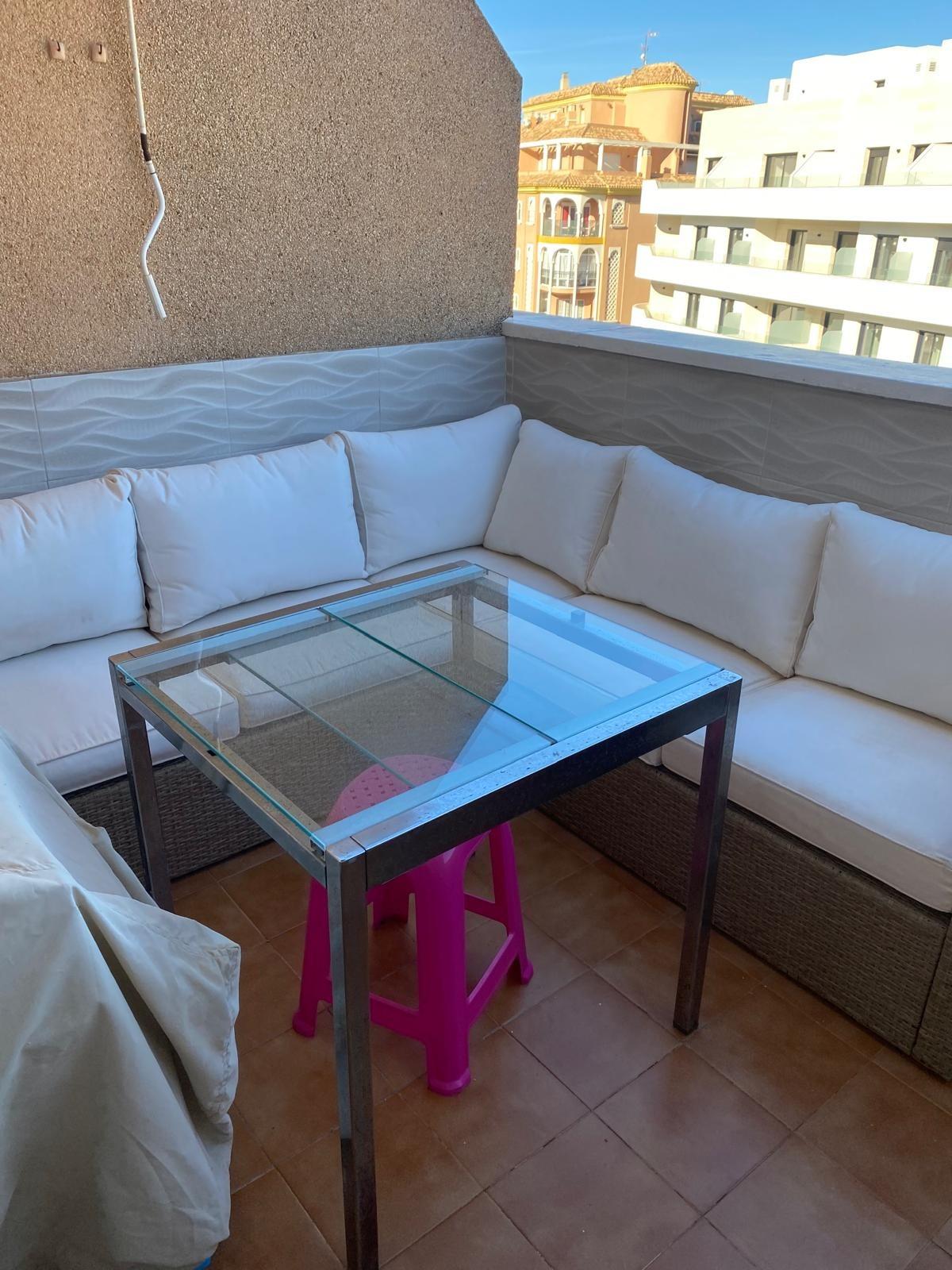 3-Bedroom Penthouse in Estacion de Autobuses, Torrevieja - Image 30