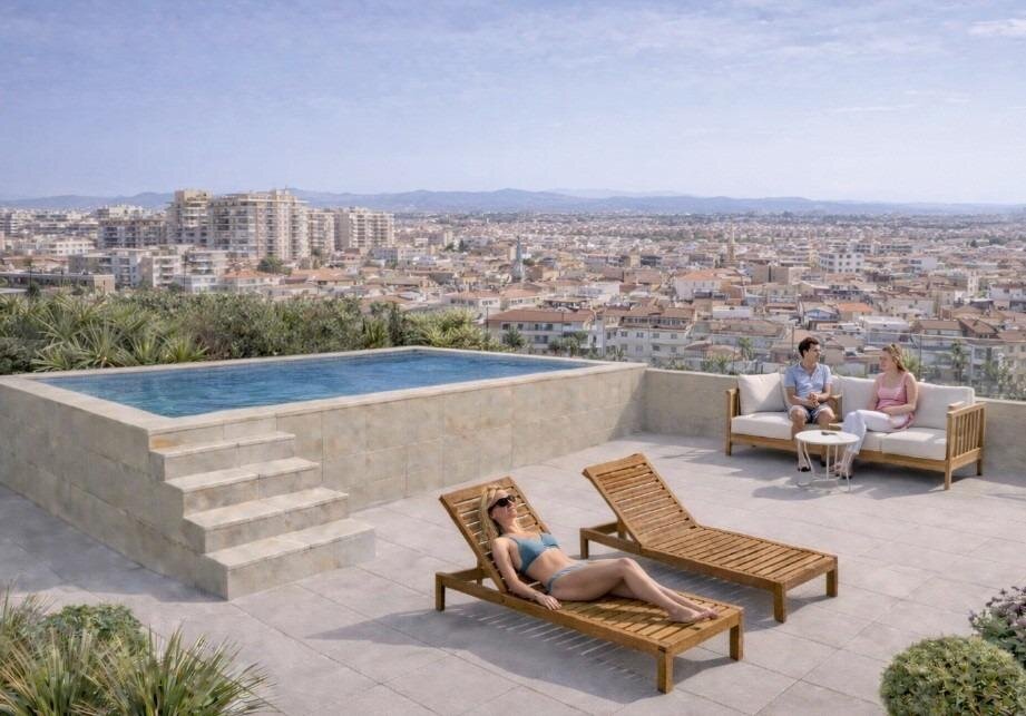 3-Bedroom Penthouse Apartment in Torrevieja - Image 9