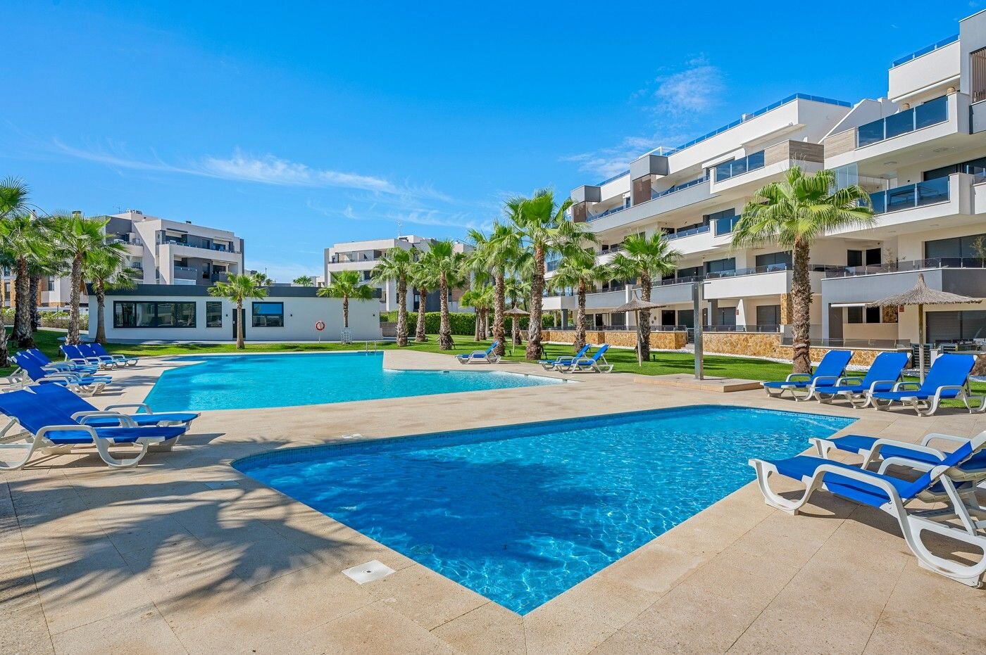 Appartement de 2 Chambres à Pau 26, Orihuela Costa - Image 2
