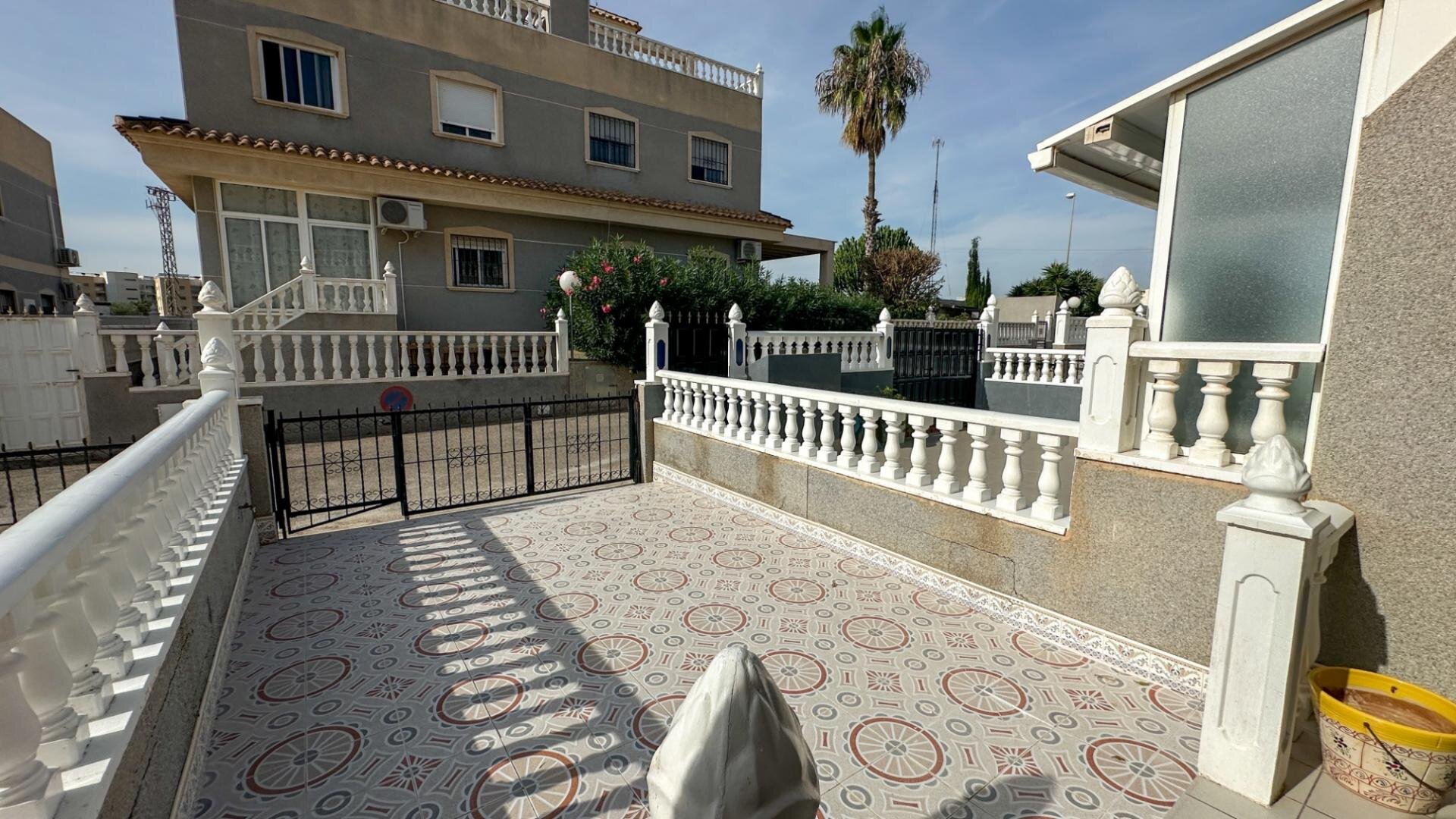 2-Bedroom House in Playa Flamenca, Orihuela Costa - Image 39