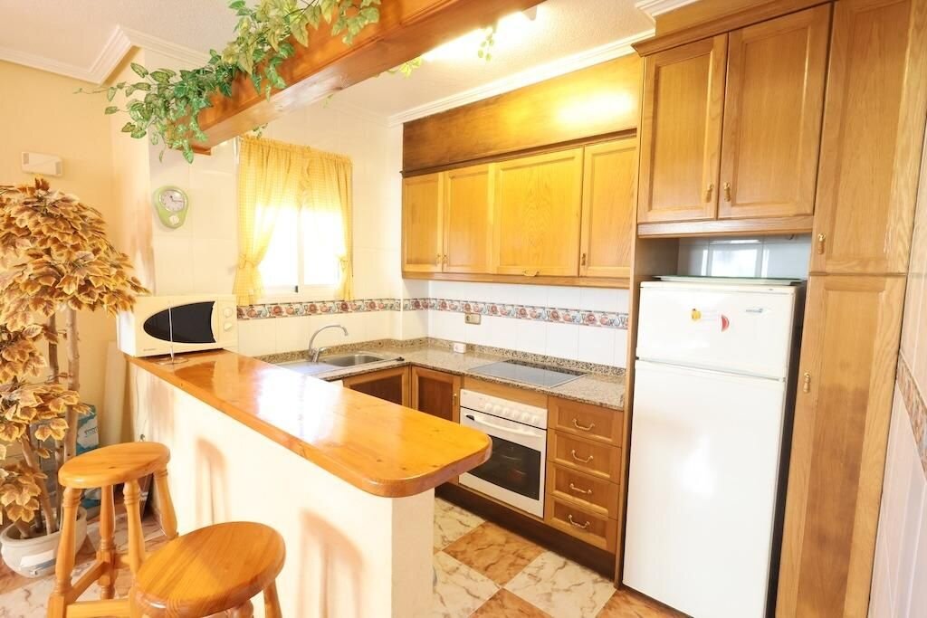 2-Bedroom House in Playa Flamenca, Orihuela Costa - Image 6