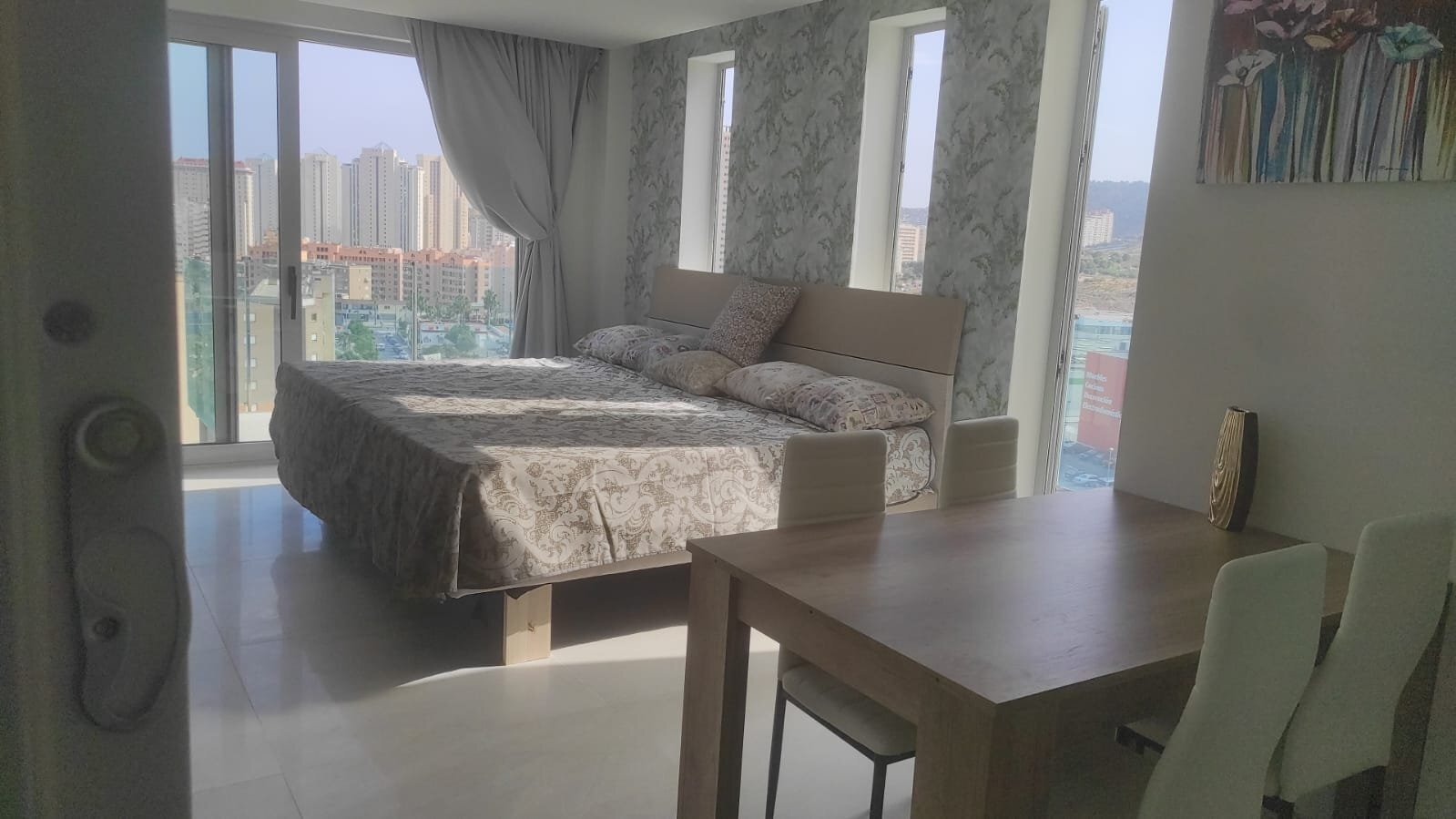 2-Bedroom Apartment in La Cala - Image 11
