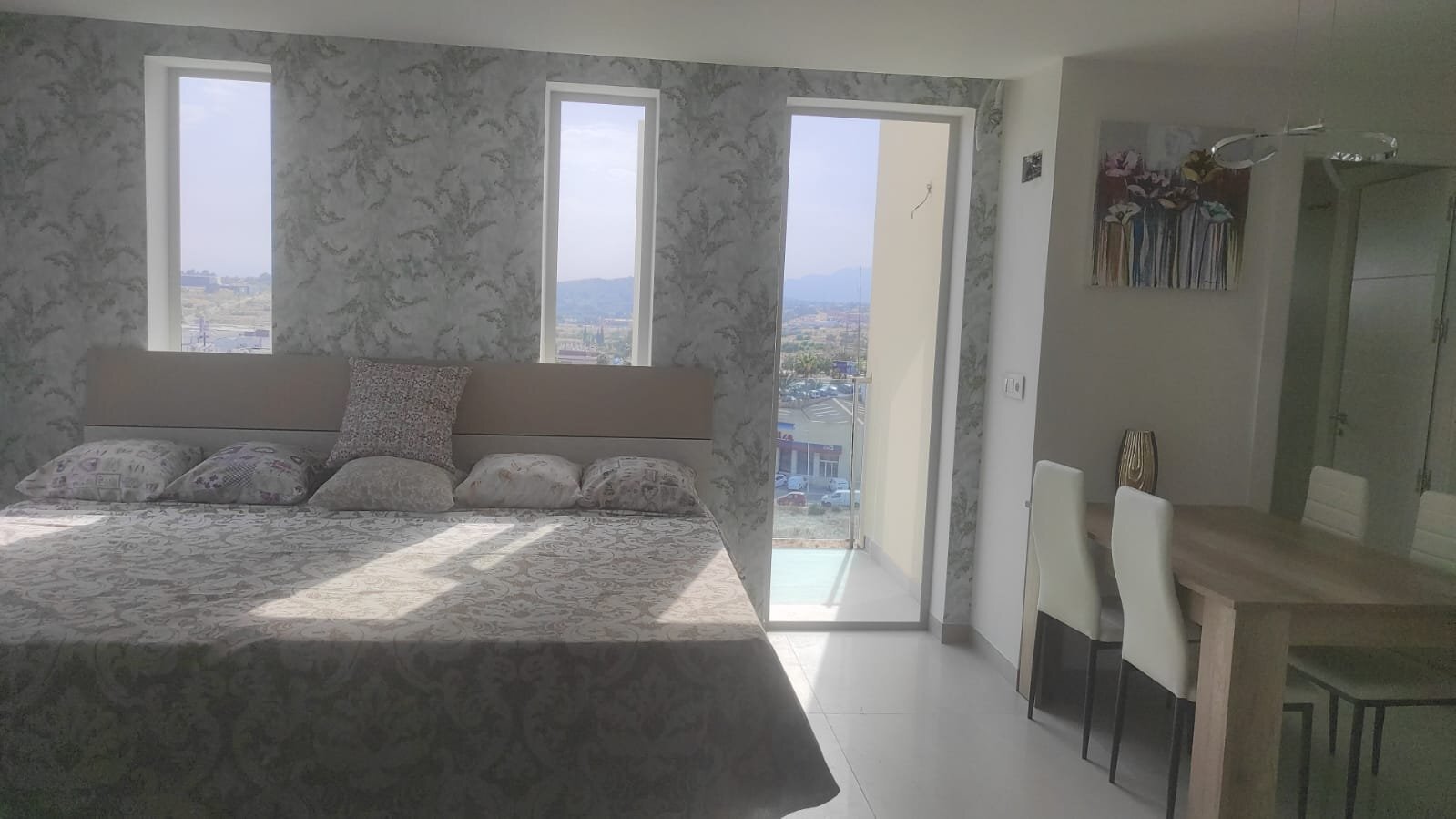 2-Bedroom Apartment in La Cala - Image 5