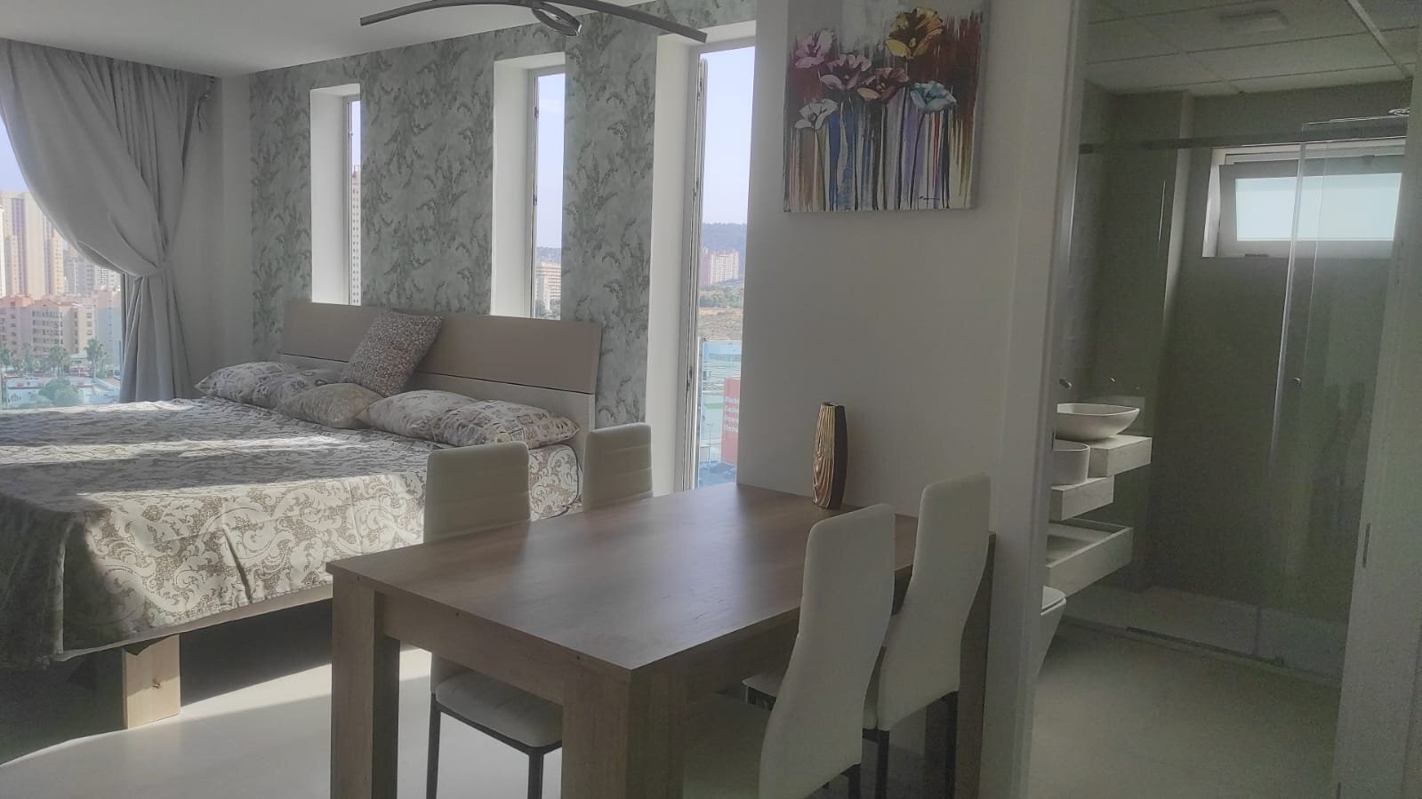2-Bedroom Apartment in La Cala - Image 6