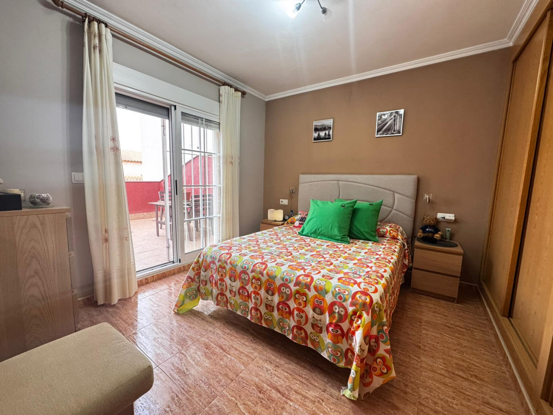 4-Bedroom Villa in Los Alcázares - Image 11