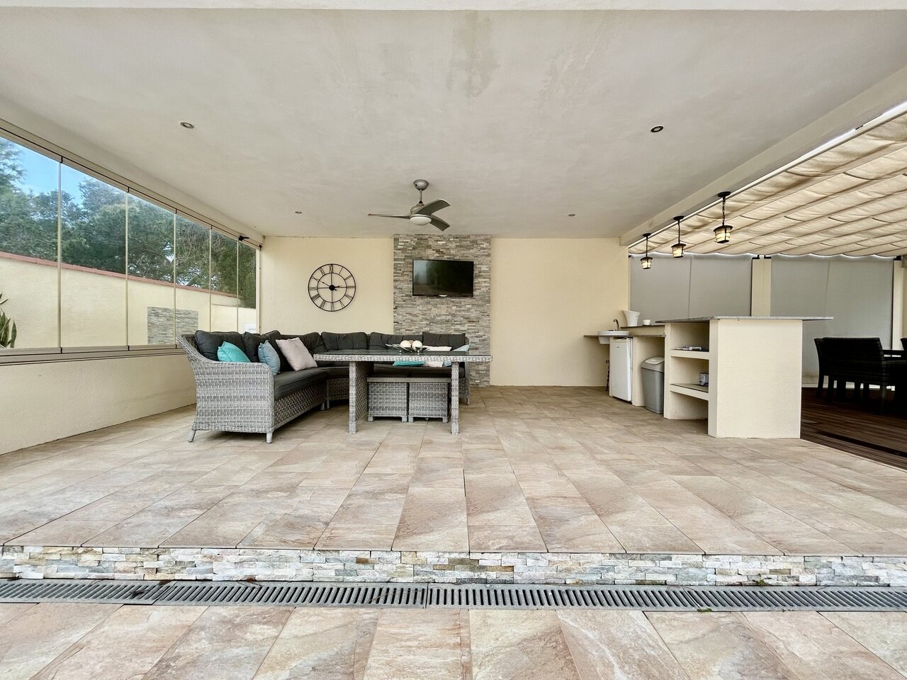 6-Bedroom Villa in Cabo Roig, Cabo Roig - Image 40