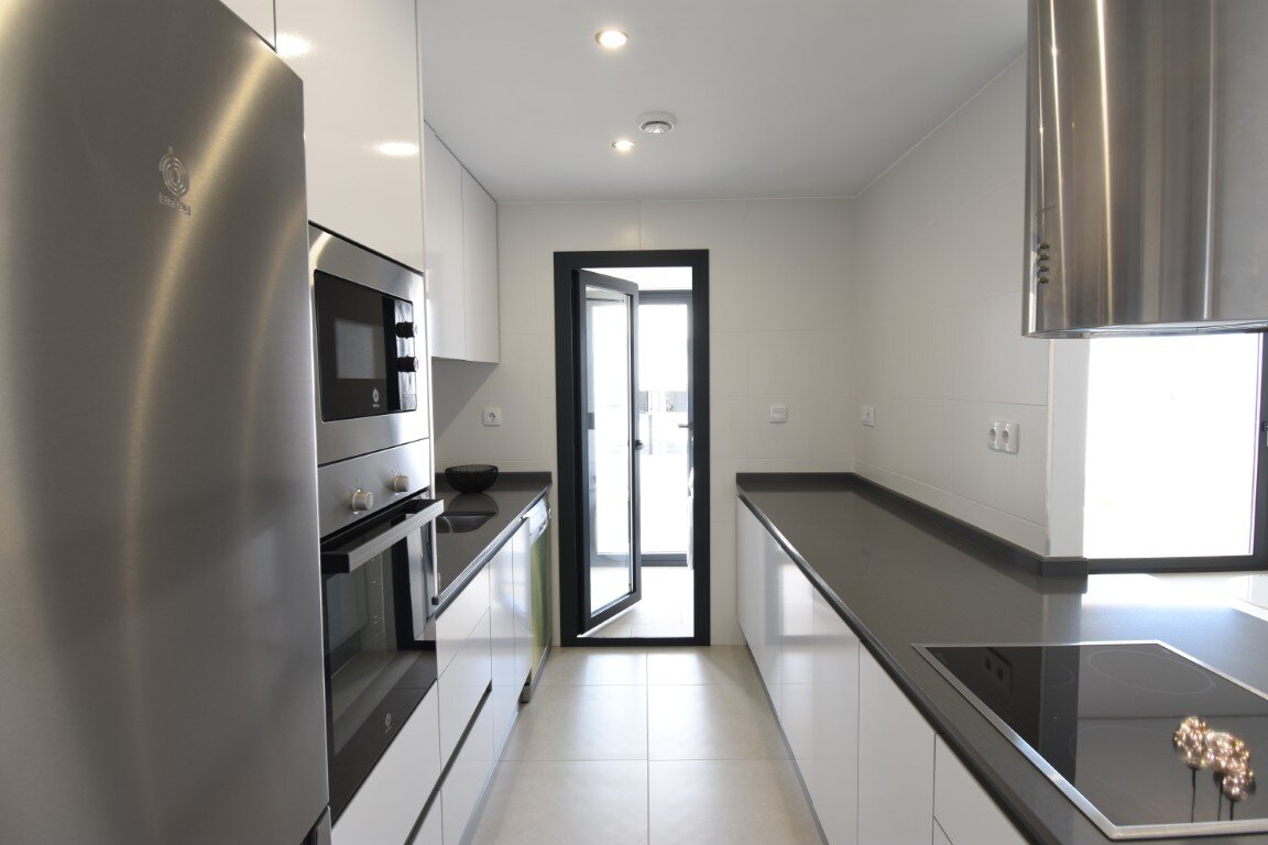 2-Bedroom Penthouse Apartment in San Miguel de Salinas - Image 20